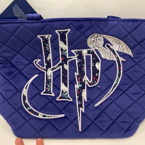 Vera Bradley Harry Potter Small Vera Tote in Forbidden Forest, NWT! - Picture 1 of 3